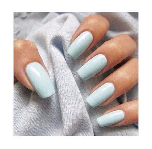 blue-pastel-nails